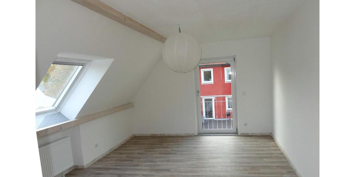 Etagenwohnung Fürth Eigenes Heim - 3 Zimmer, 73 m&sup2;, 910&euro; | Angebot:25920563