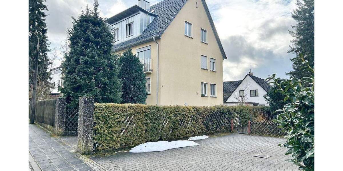 Etagenwohnung Nürnberg Laufamholz - 3 Zimmer, 91 m&sup2;, 1.100&euro; | Angebot:26595192