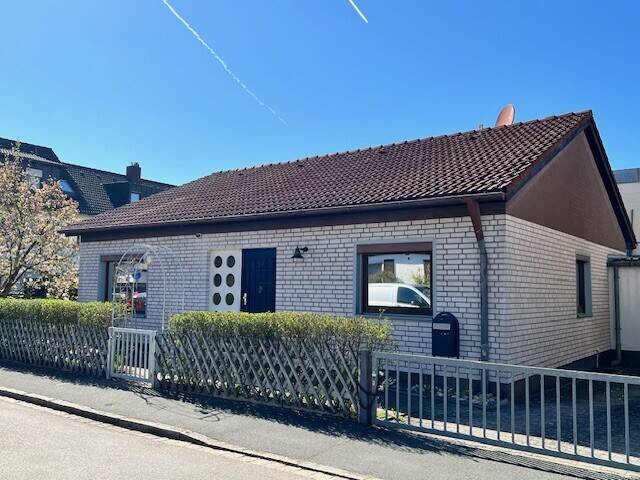 Bungalow Feucht - 3 Zimmer, 88 m&sup2;, 448.000&euro; | Angebot:26607815
