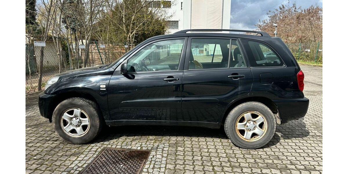 Toyota RAV 4 120.000 km 3.600 &euro; Nürnberg 90439