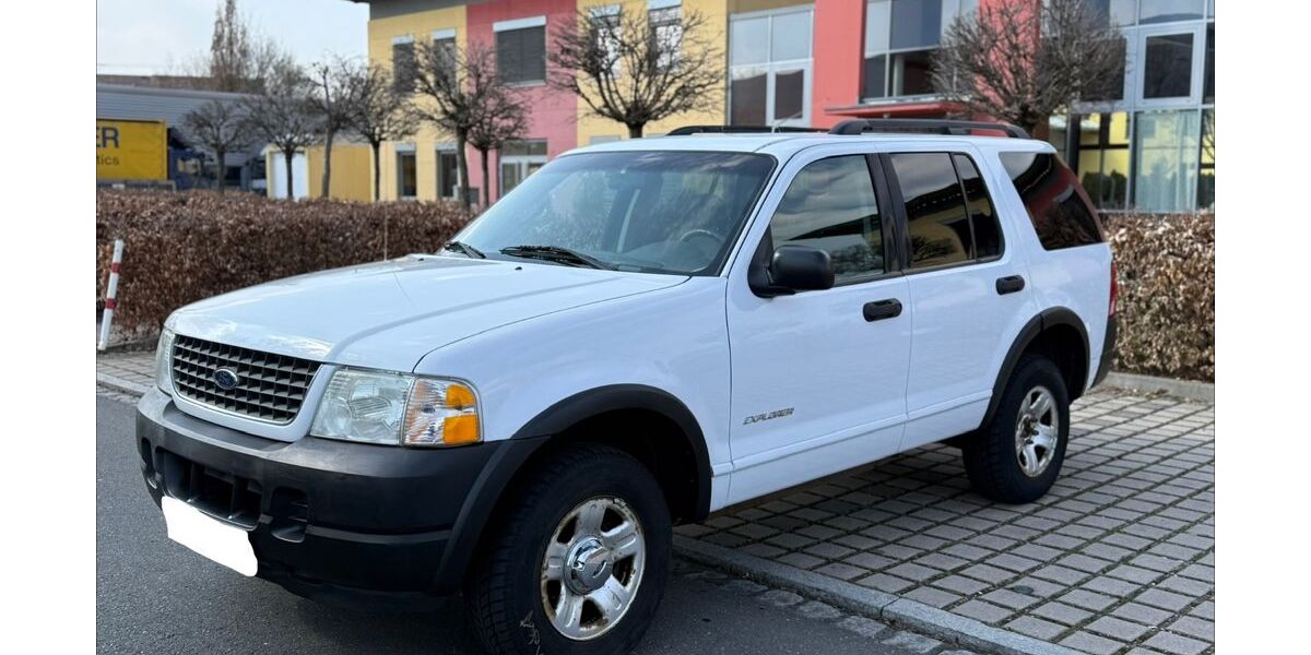 Ford Explorer 208.000 km 3.990 &euro; Feucht 90475