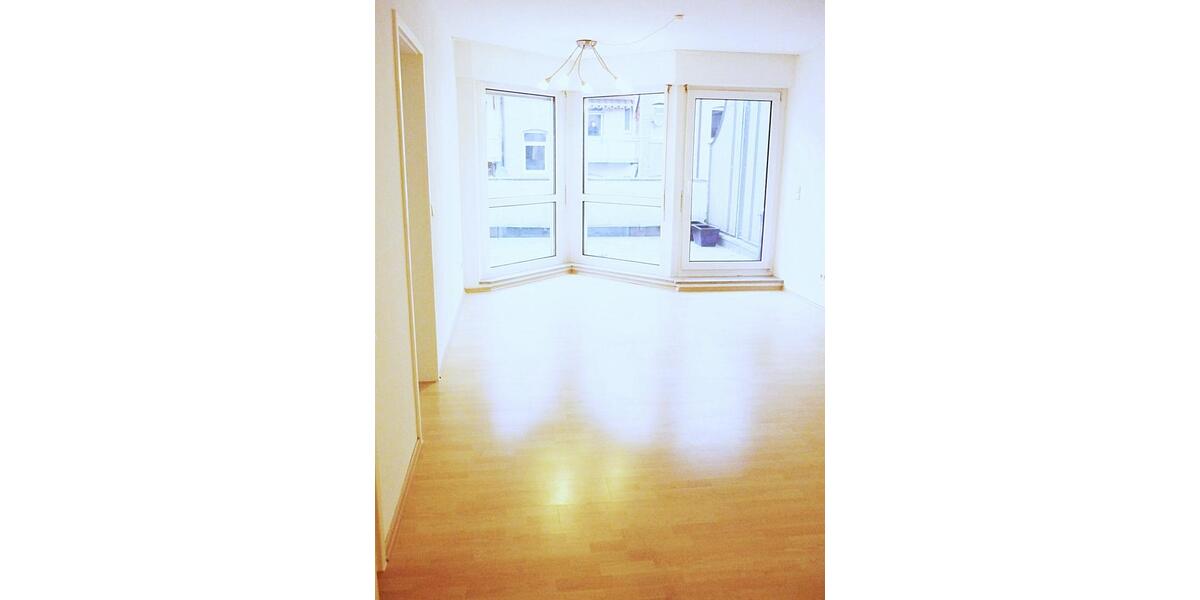 Etagenwohnung Nürnberg Schnepfenreuth - 2 Zimmer, 76 m&sup2;, 999&euro; | Angebot:25830909