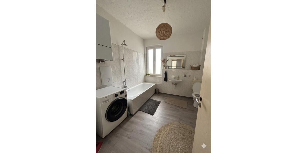 Etagenwohnung Nürnberg Gibitzenhof - 4 Zimmer, 85 m&sup2;, 900&euro; | Angebot:25959996