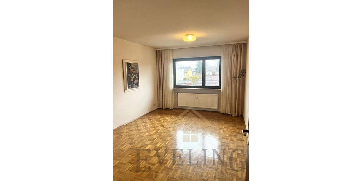 Etagenwohnung Erlangen Innenstadt - 5 Zimmer, 159 m&sup2;, 670.000&euro; | Angebot:25681396