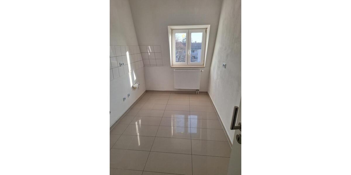 Etagenwohnung Nürnberg Gärten bei Wöhrd - 3.5 Zimmer, 77 m&sup2;, 990&euro; | Angebot:25941950