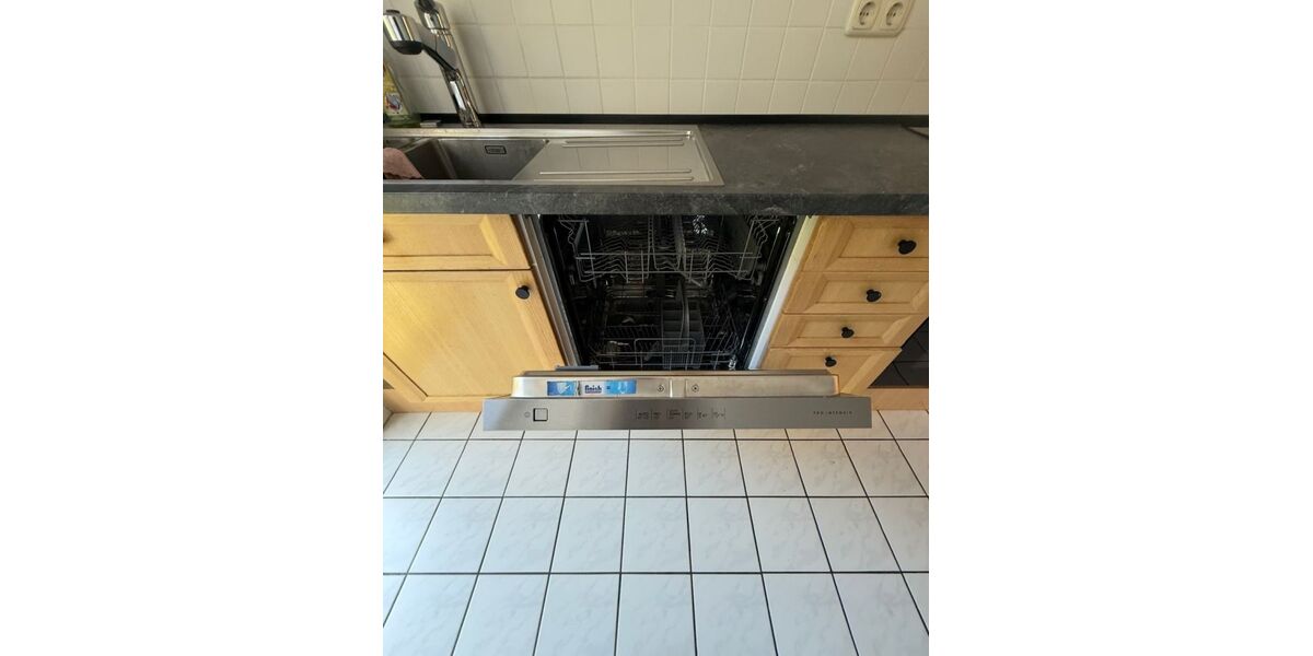 Lichtdurchflutete 3-Zimmer-Dachgeschosswohnung mit Südwestbalkon in Schwand - 3- Schwandstetten Schwand | Angebot:27621624