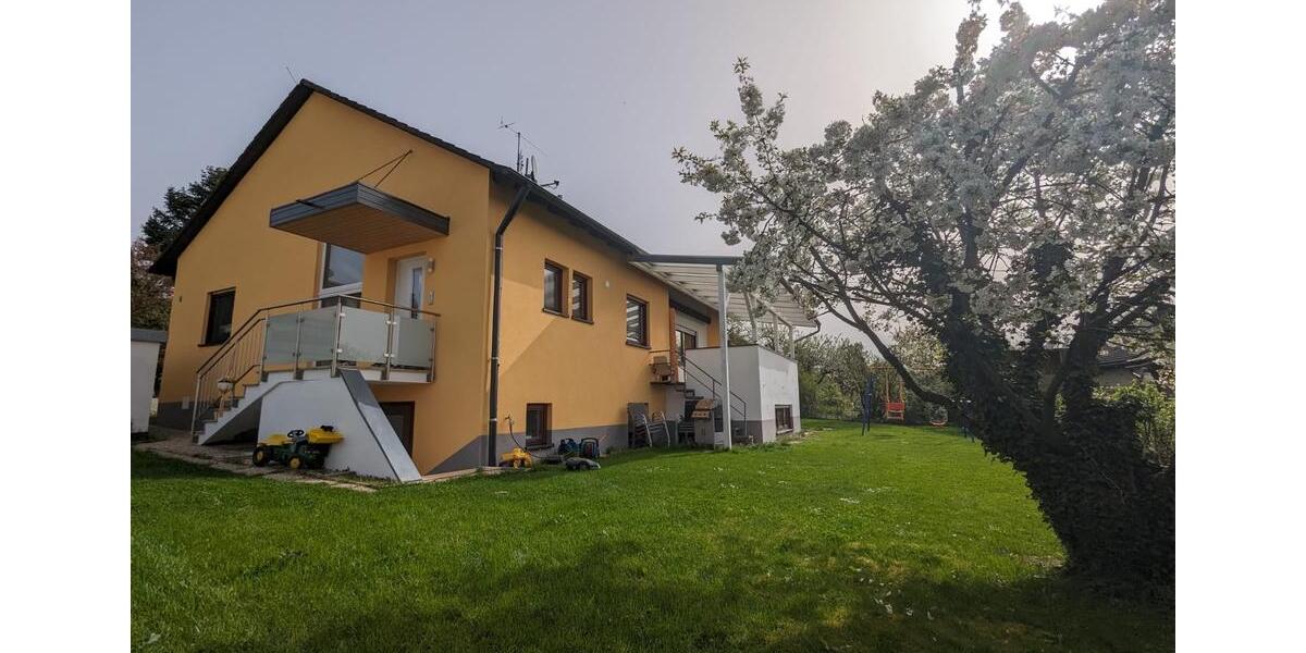 Terrassenwohnung Aurachtal - 3.5 Zimmer, 95 m&sup2;, 1.300&euro; | Angebot:25883187