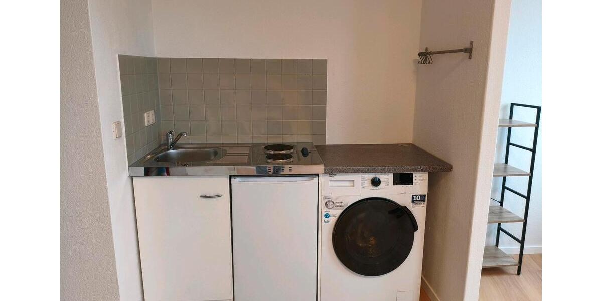 Etagenwohnung Nürnberg Gleißhammer - 1 Zimmer, 34 m&sup2;, 600&euro; | Angebot:23741035