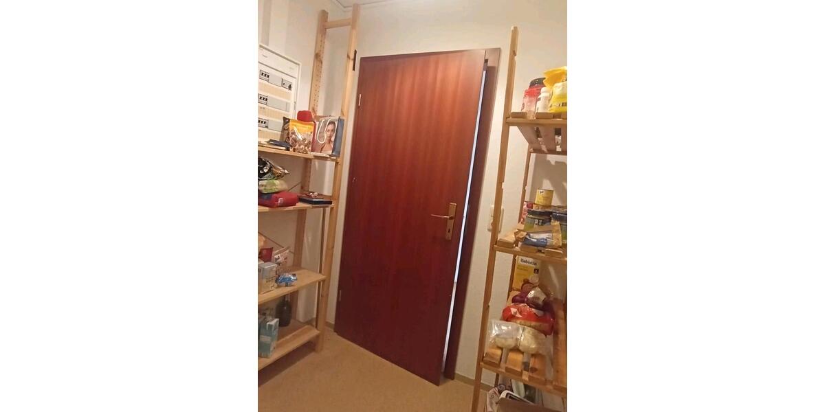 Dachgeschoßwohnung Zirndorf - 4.5 Zimmer, 120 m&sup2;, 1.300&euro; | Angebot:26598093