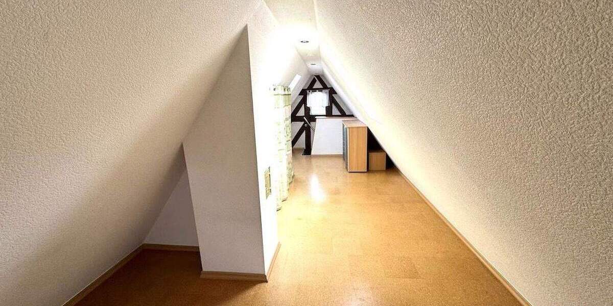 Doppelhaushälfte Lauf Heuchling - 8 Zimmer, 180 m&sup2;, 415.000&euro; | Angebot:25713719