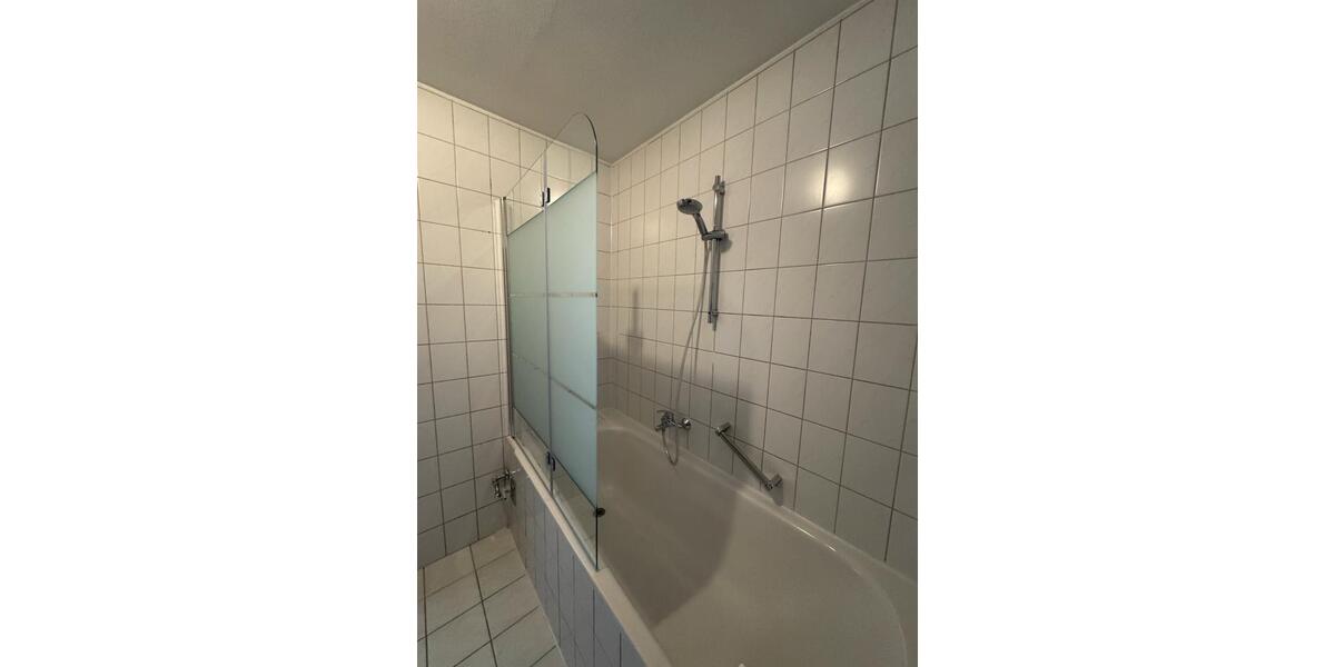 Etagenwohnung Nürnberg Sankt Leonhard - 3.5 Zimmer, 90 m&sup2;, 1.200&euro; | Angebot:24940876