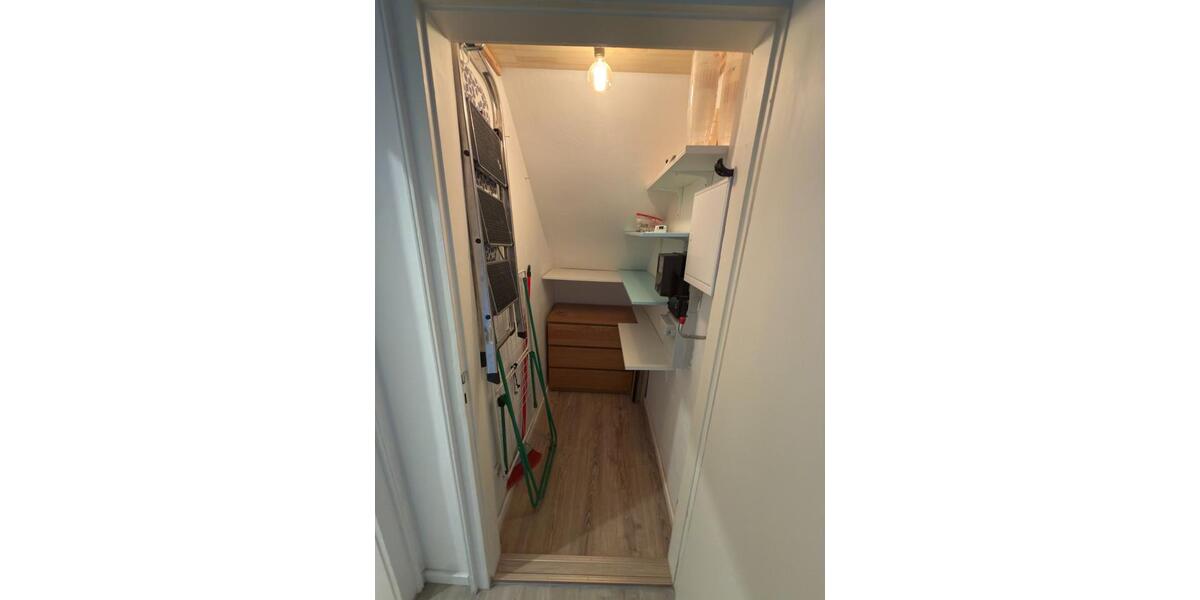 Dachgeschoßwohnung Nürnberg Gibitzenhof - 2 Zimmer, 76 m&sup2;, 700&euro; | Angebot:25942826