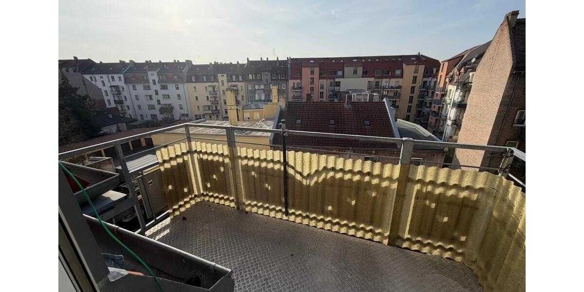 Etagenwohnung Nürnberg Sankt Leonhard - 3 Zimmer, 71 m&sup2;, 825&euro; | Angebot:25975893