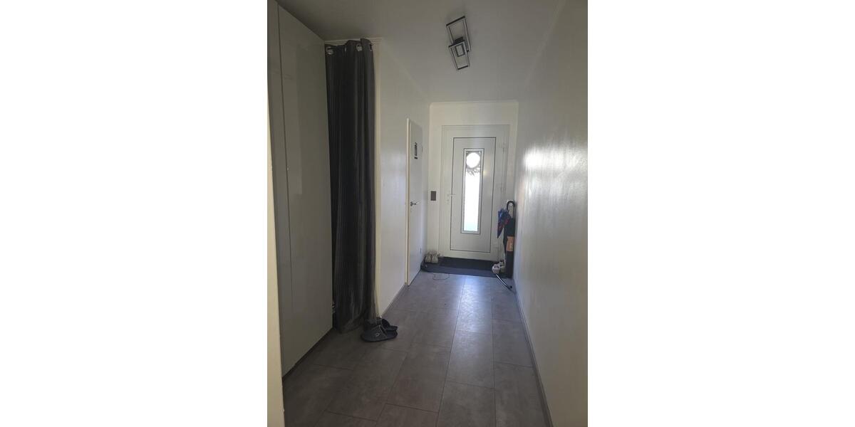 Reihenhaus Roßtal - 5 Zimmer, 122 m&sup2;, 460.000&euro; | Angebot:26955495