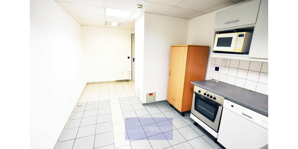 Gewerbeobjekt Erlangen Bruck - 9&euro; | Angebot:23224217