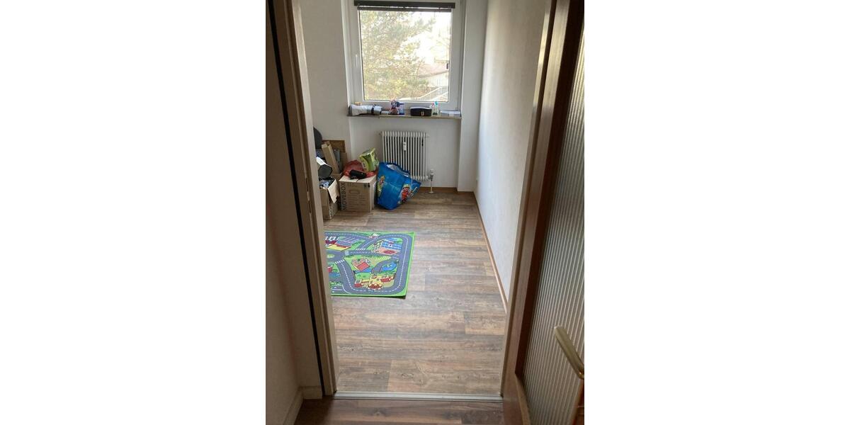 Etagenwohnung Nürnberg Erlenstegen - 3 Zimmer, 79 m&sup2;, 1.190&euro; | Angebot:25017781