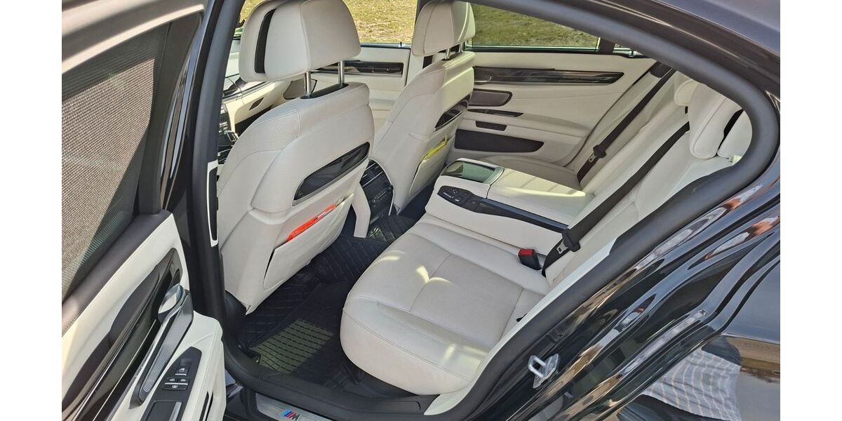 BMW 750 222.286 km 18.999 &euro; Höchstadt / Aisch 91315