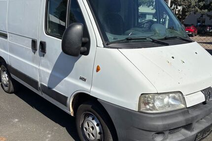 Peugeot Boxer 293.100 km 2.299 &euro; Nürnberg 90431