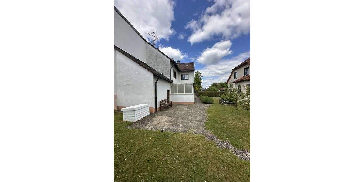 Mehrfamilienhaus, Wohnhaus Röthenbach - 3 Zimmer, 89 m&sup2;, 325.000&euro; | Angebot:25779738