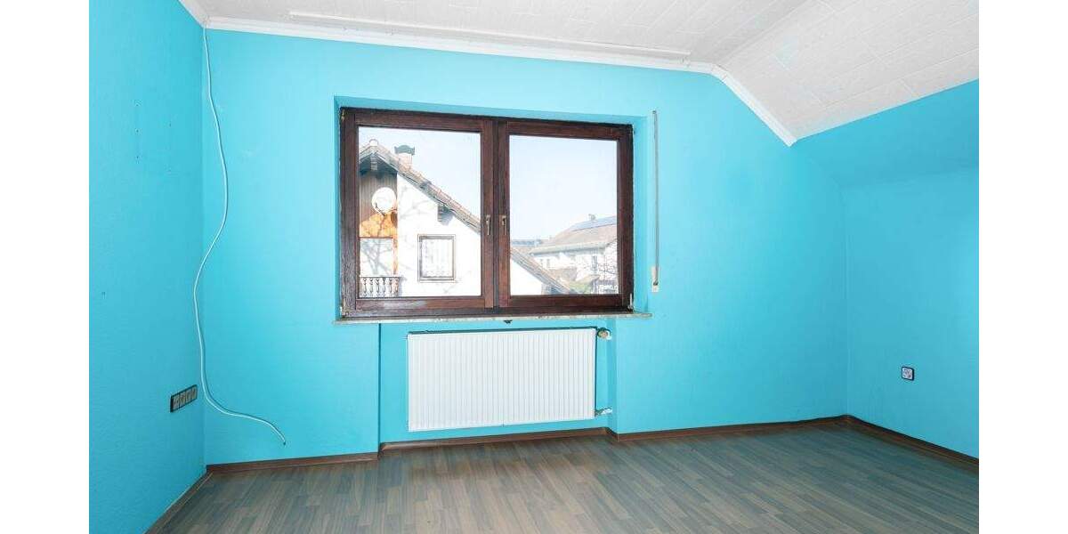 Mehrfamilienhaus, Wohnhaus Burgthann/ Oberferrieden Oberferrieden - 7 Zimmer, 231 m&sup2;, 395.000&euro; | Angebot:25661920