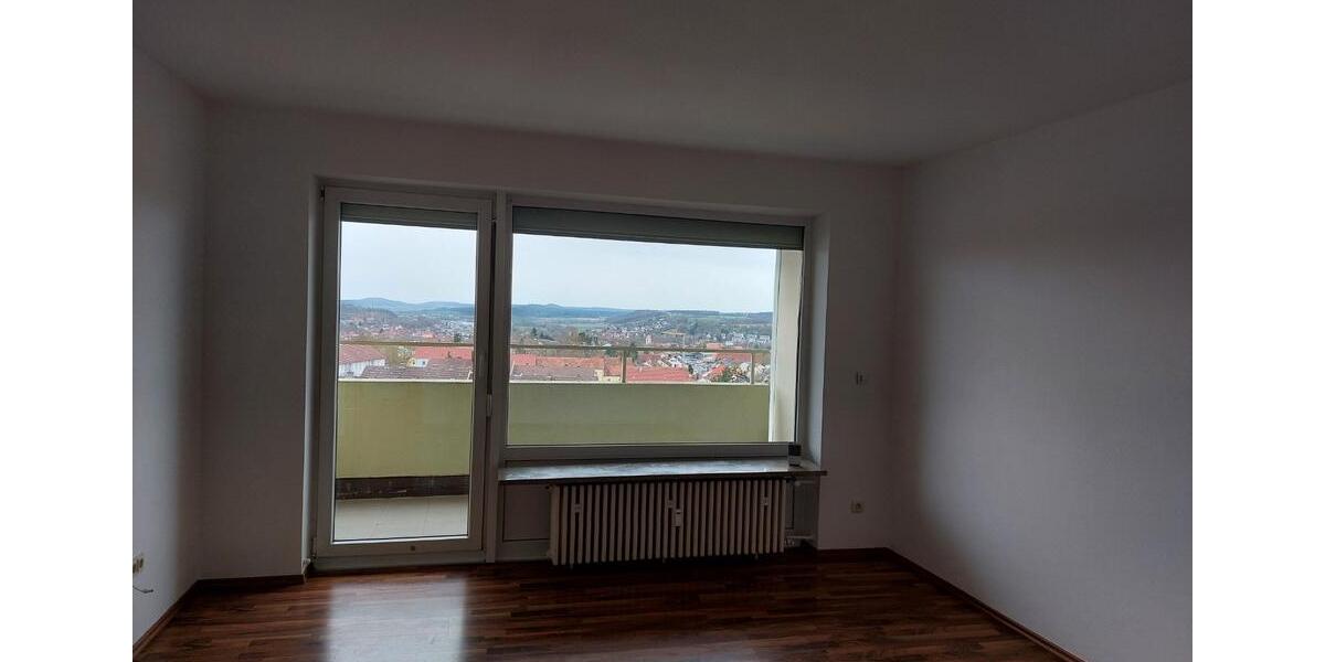 Etagenwohnung Neustadt an der Aisch - 2.5 Zimmer, 67 m&sup2;, 220.000&euro; | Angebot:25992099
