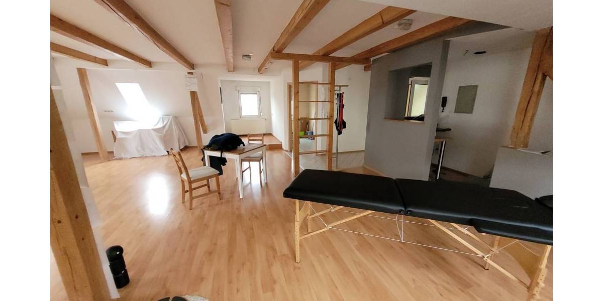 Etagenwohnung Schwabach Nasbach - 3 Zimmer, 107 m&sup2;, 700&euro; | Angebot:26017073