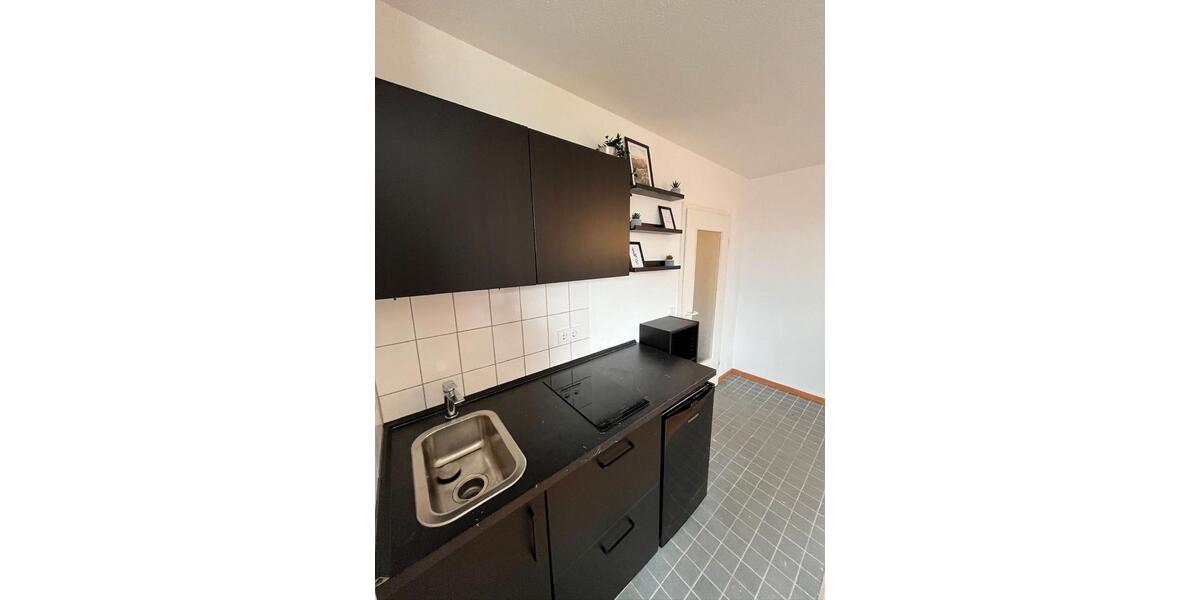 Etagenwohnung Nürnberg Gleißhammer - 1 Zimmer, 24 m&sup2;, 690&euro; | Angebot:25918900