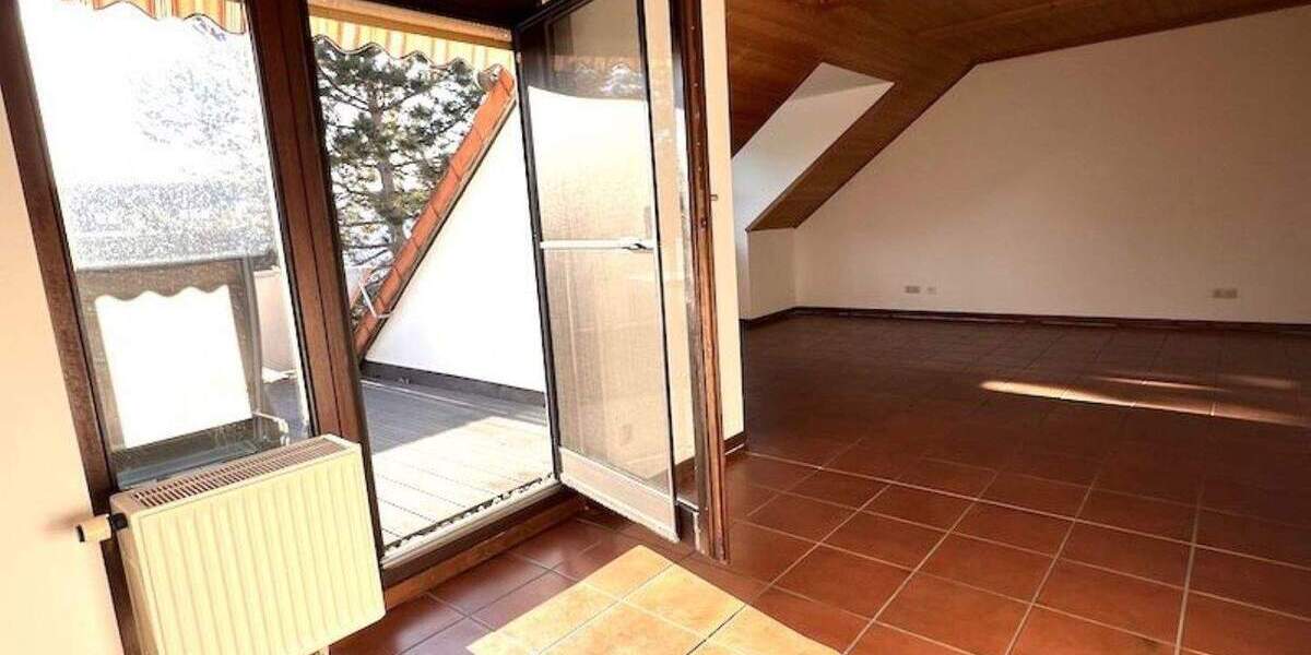 Etagenwohnung Fürth Nordstadt - 2 Zimmer, 65 m&sup2;, 209.000&euro; | Angebot:25819117