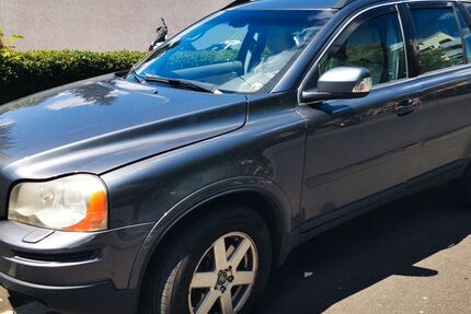 Volvo XC90 205.000 km 5.600 &euro; Nürnberg 90451