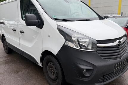 Opel Vivaro 180.000 km 7.999 &euro; Schwabach 91126