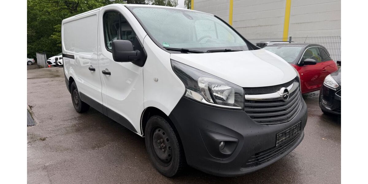 Opel Vivaro 180.000 km 7.999 &euro; Schwabach 91126