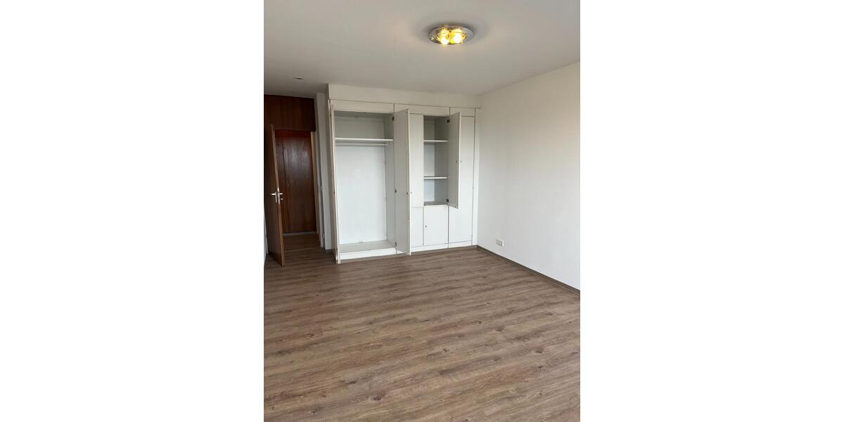 Etagenwohnung Erlangen Alterlangen - 2.5 Zimmer, 75 m&sup2;, 1.050&euro; | Angebot:25961693