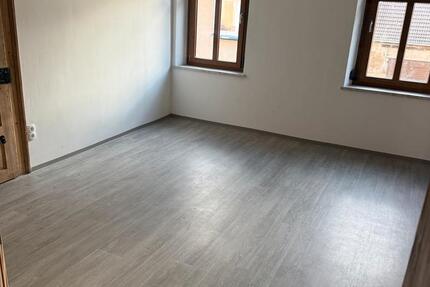 Wohnung Uehlfeld - 3 Zimmer, 66 m&sup2;, 140.000&euro; | Angebot:26019629