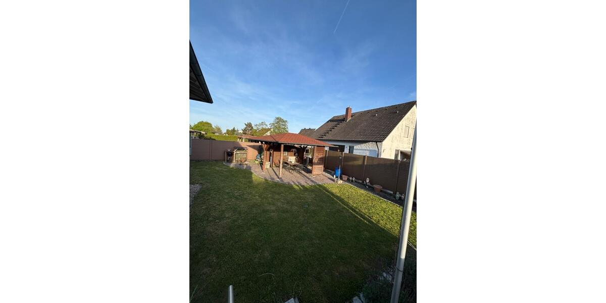 Bungalow Herzogenaurach - 8 Zimmer, 208 m&sup2;, 729.000&euro; | Angebot:26994229