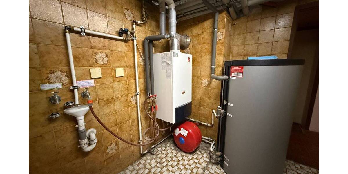 Mehrfamilienhaus, Wohnhaus Nürnberg Falkenheim - 6 Zimmer, 132 m&sup2;, 499.000&euro; | Angebot:26015626