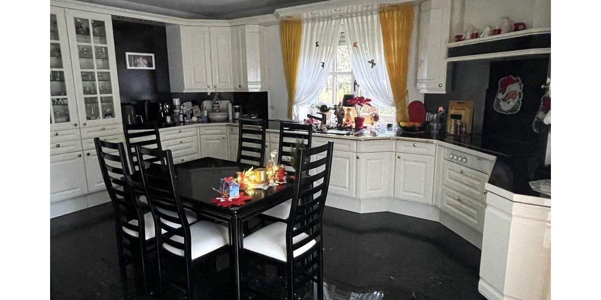 Mehrfamilienhaus, Wohnhaus Nürnberg Zerzabelshof - 6 Zimmer, 239 m&sup2;, 995.000&euro; | Angebot:25666245