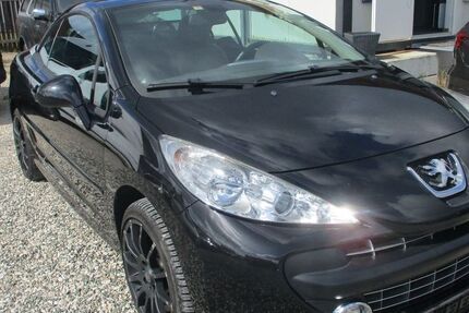 Peugeot 207 71.000 km 4.699 &euro; Nürnberg 90431