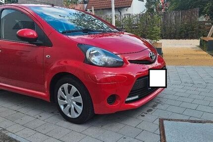 Toyota Aygo (X) 137.000 km 2.999 &euro; Nürnberg 90429