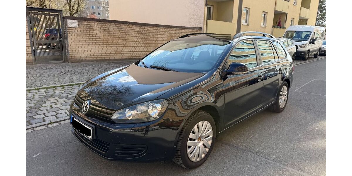VW Golf 278.000 km 1.300 &euro; Nürnberg 90431