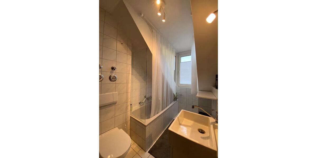 Dachgeschoßwohnung Nürnberg Rabus - 1 Zimmer, 27 m&sup2;, 580&euro; | Angebot:25917510