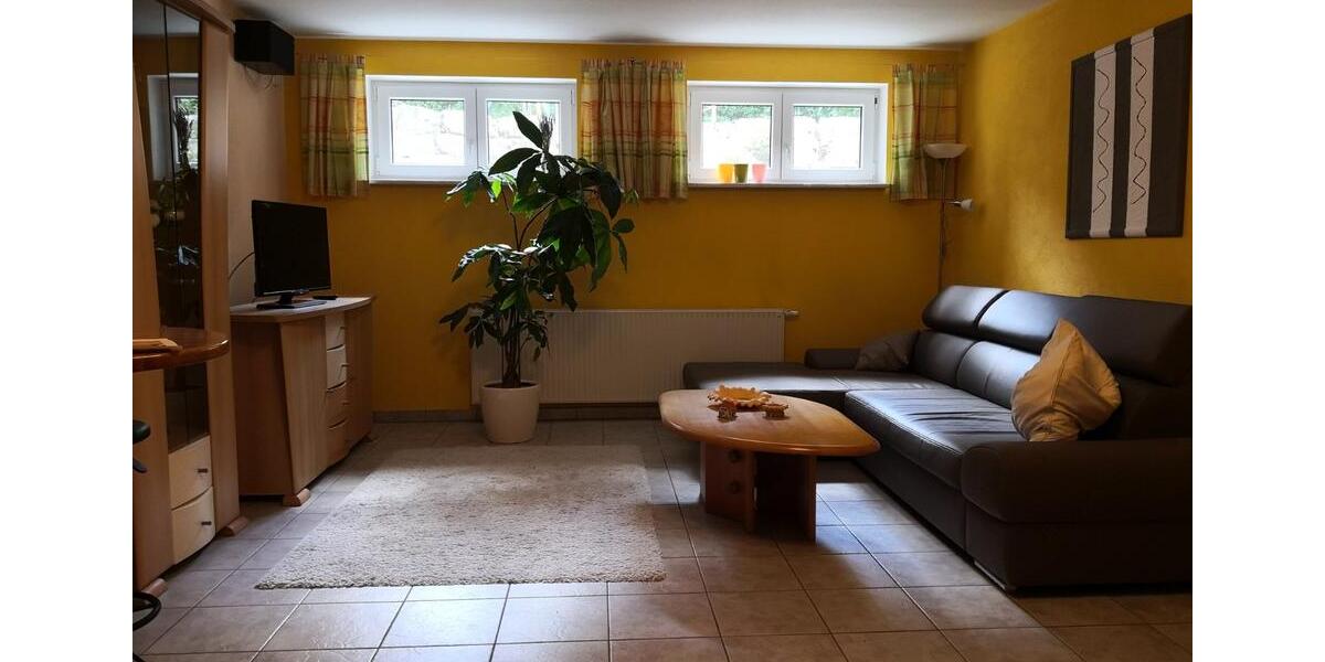 Etagenwohnung Pyrbaum - 2 Zimmer, 50 m&sup2;, 350&euro; | Angebot:26618020