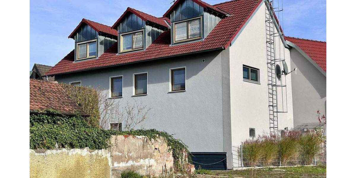 Mehrfamilienhaus, Wohnhaus Langensendelbach - 7 Zimmer, 237 m&sup2;, 664.000&euro; | Angebot:25701556