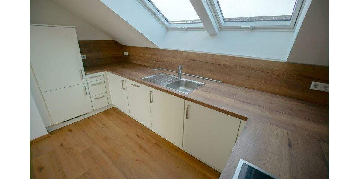 Etagenwohnung Nürnberg Gaismannshof - 3 Zimmer, 70 m&sup2;, 1.112&euro; | Angebot:25672894