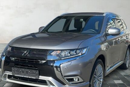Mitsubishi Plug-in Hybrid Outlander 86.000 km 21.500 &euro; Nürnberg OT Schweinau 90439