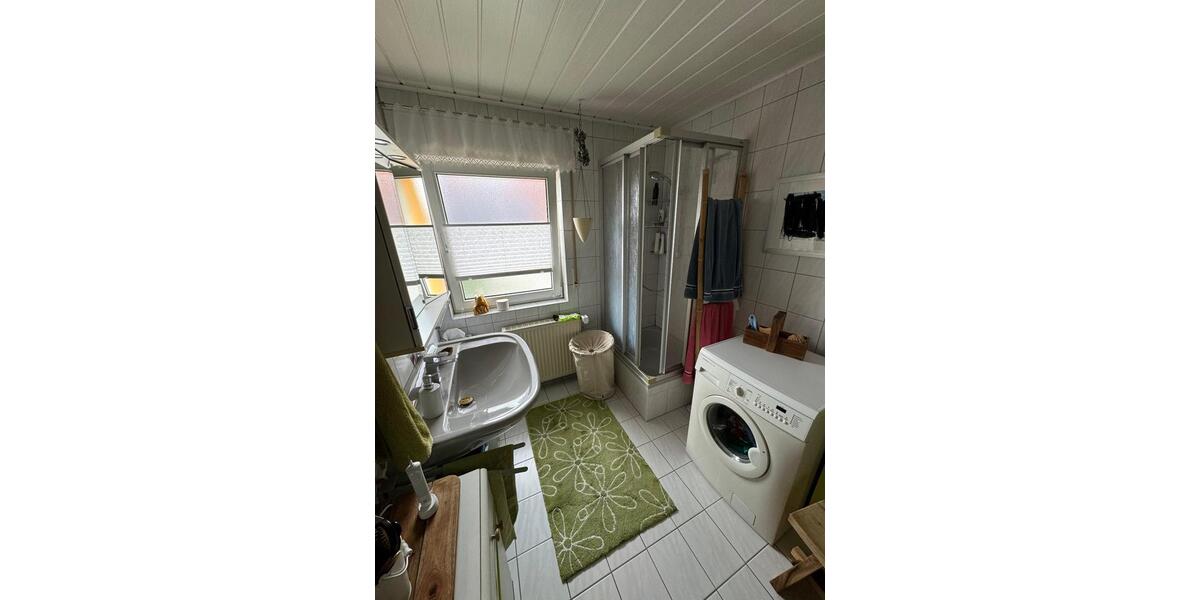 Etagenwohnung Roth - 3 Zimmer, 86 m&sup2;, 800&euro; | Angebot:25925060