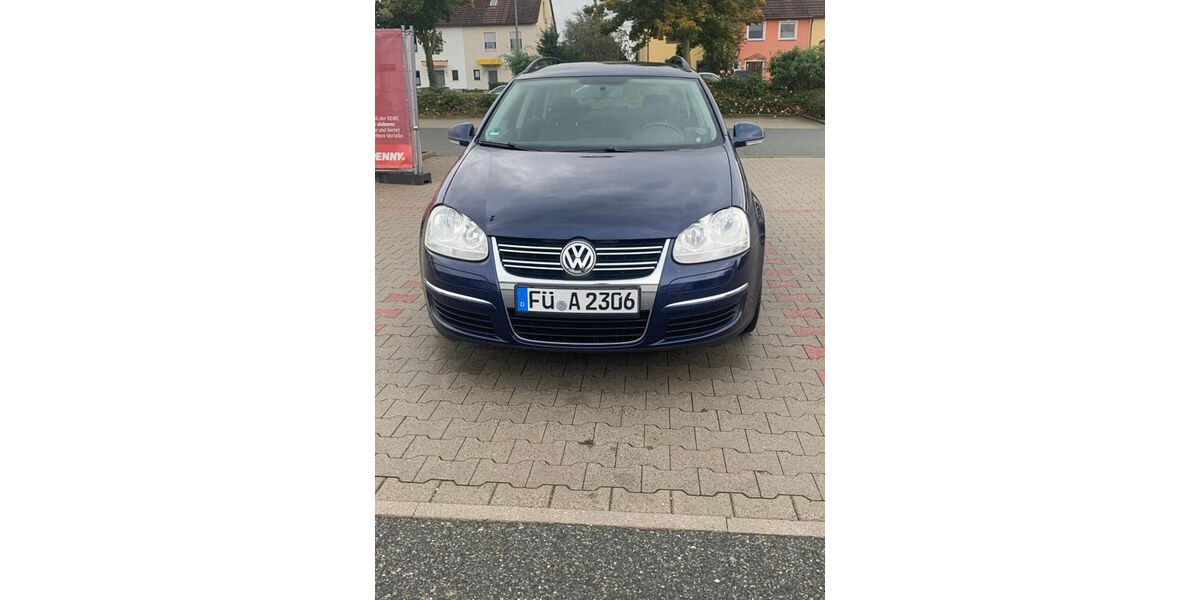 VW Golf 182.000 km 4.900 &euro; Burgfarrnbach 90768