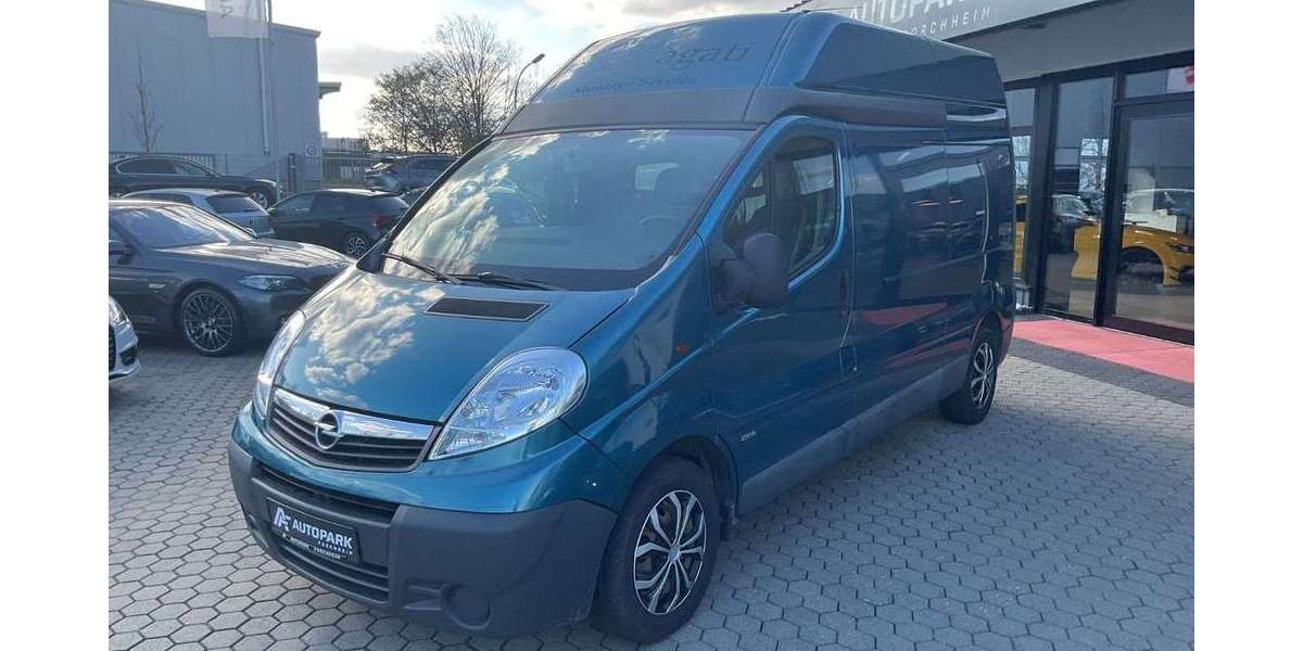 Opel Vivaro 199.000 km 5.980 &euro; Forchheim 91301