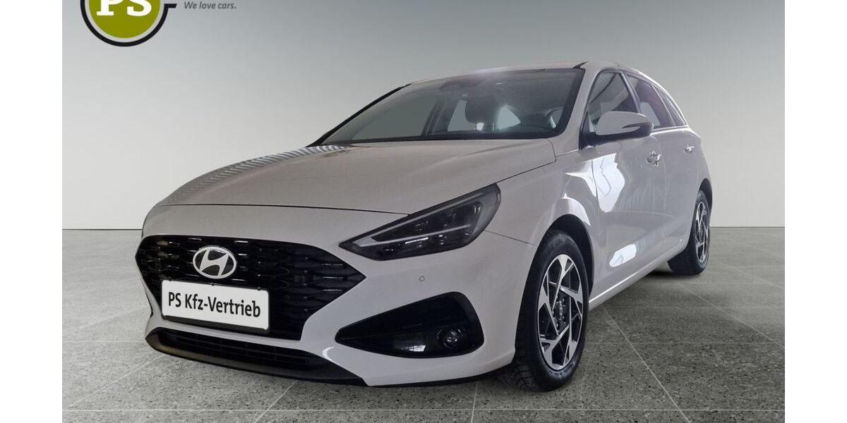 Hyundai i30 27.400 km 18.580 &euro; Nürnberg 90480