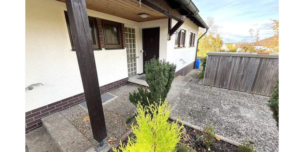 Bungalow Röttenbach - 3 Zimmer, 72 m&sup2;, 380.000&euro; | Angebot:25662156