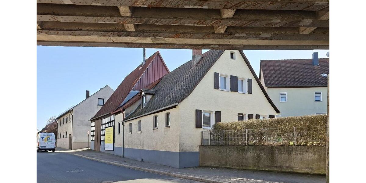 Einfamilienhaus Eckental - 6 Zimmer, 122 m&sup2;, 279.000&euro; | Angebot:25864871
